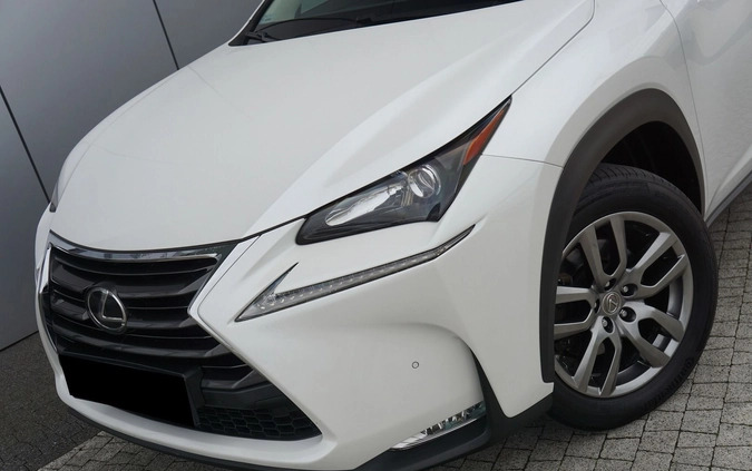 Lexus NX cena 113900 przebieg: 121500, rok produkcji 2016 z Kamień Pomorski małe 121